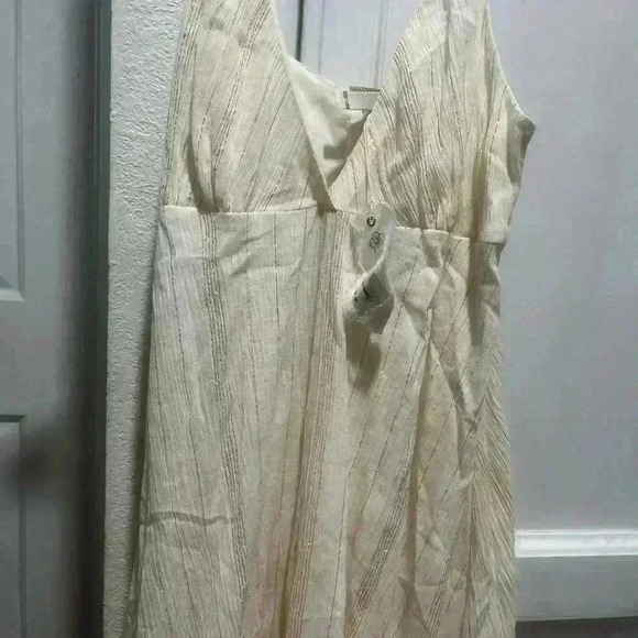 NWT FLORABELLA cream and gold strip dress size small - Picture 5 of 7